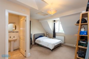 Bedroom- click for photo gallery